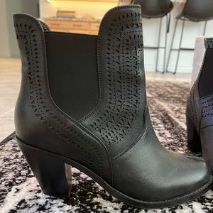 Women’s Ariat ankle boots